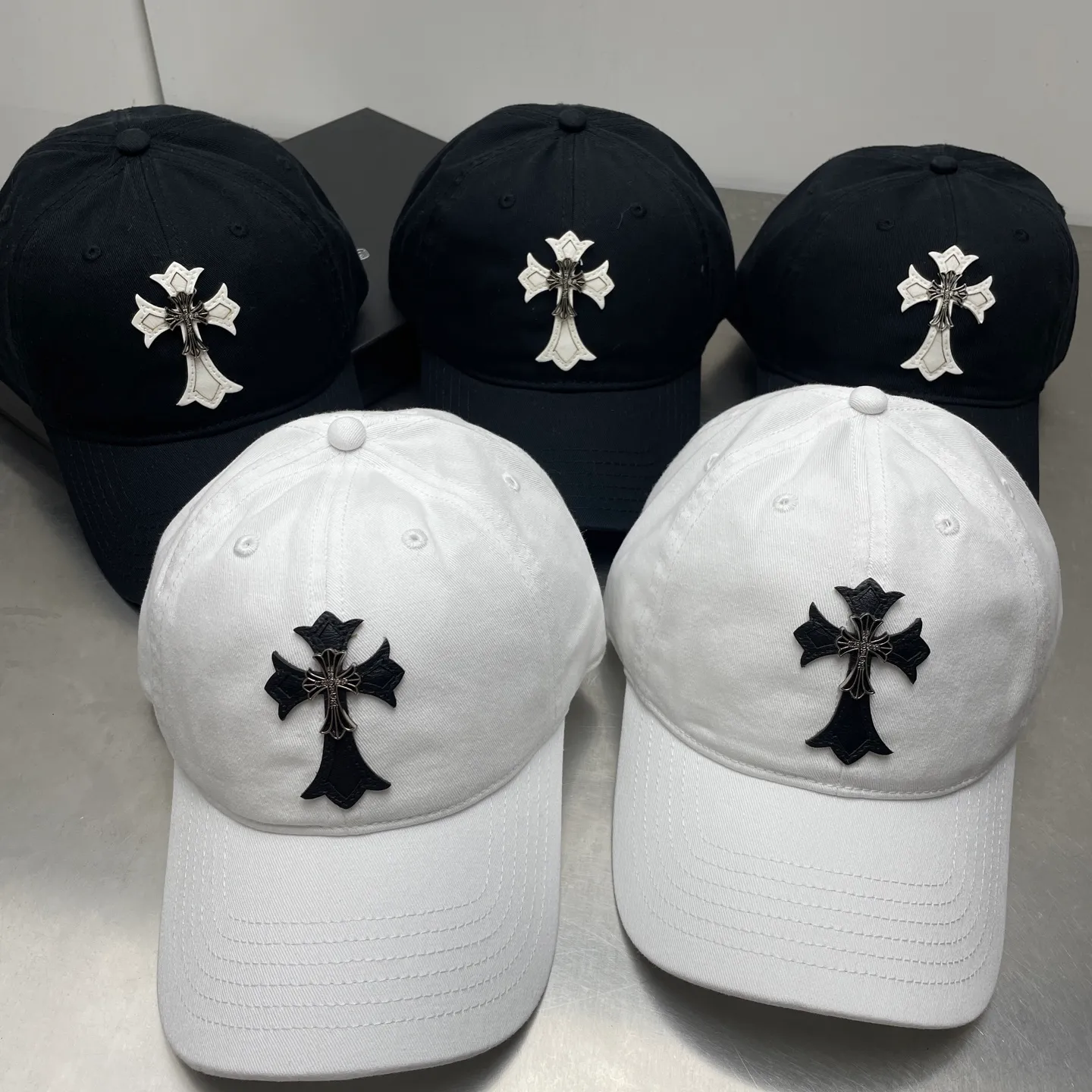 Private message for price inquiry! 🆕Crow heart soft top baseball cap